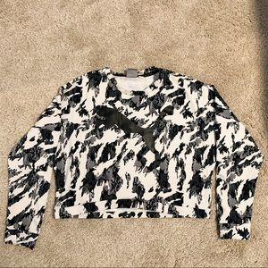 PUMA training sports cropped hoodie